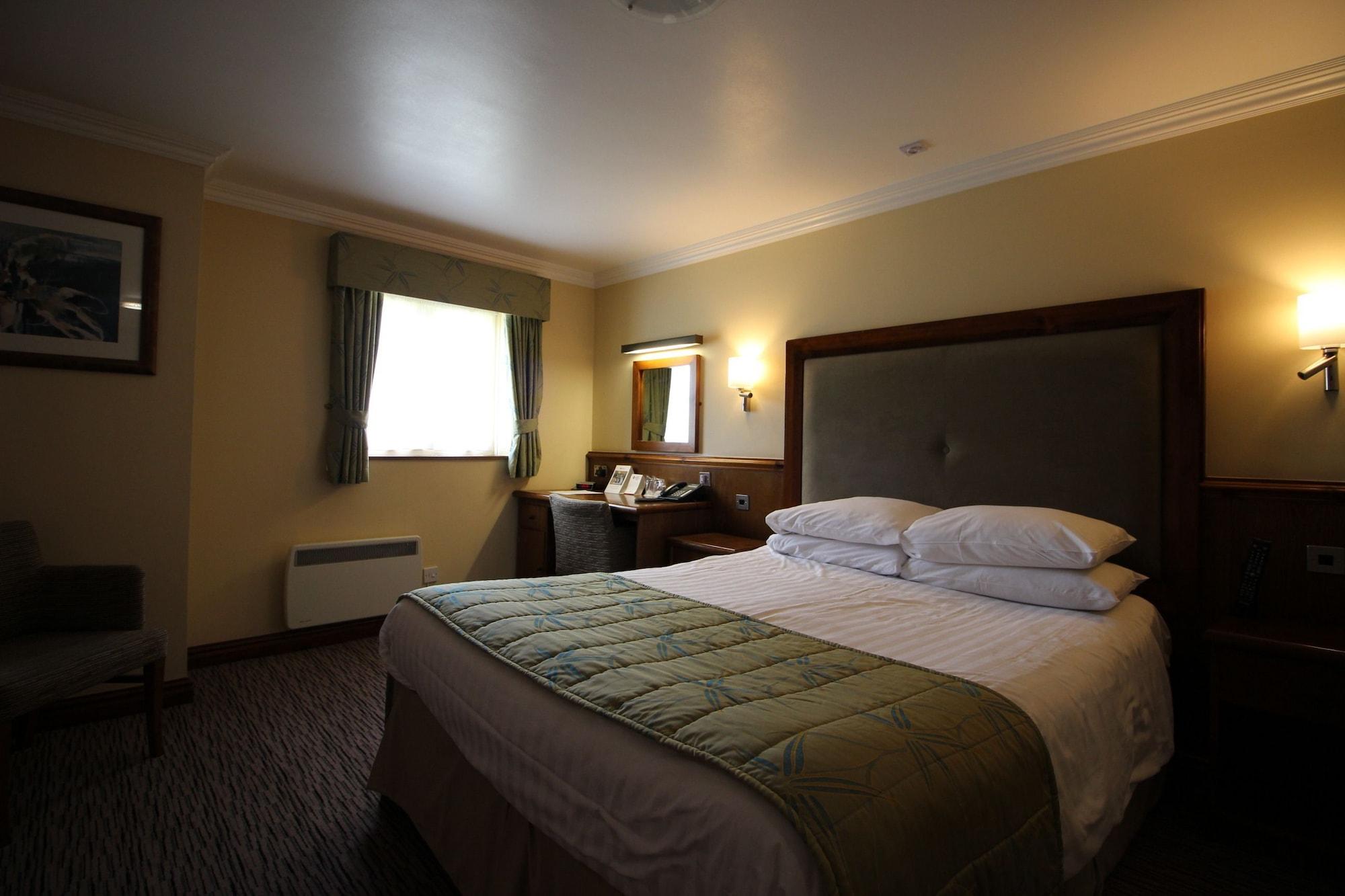 Best Western Plus Pastures Hotel Донкастър Екстериор снимка