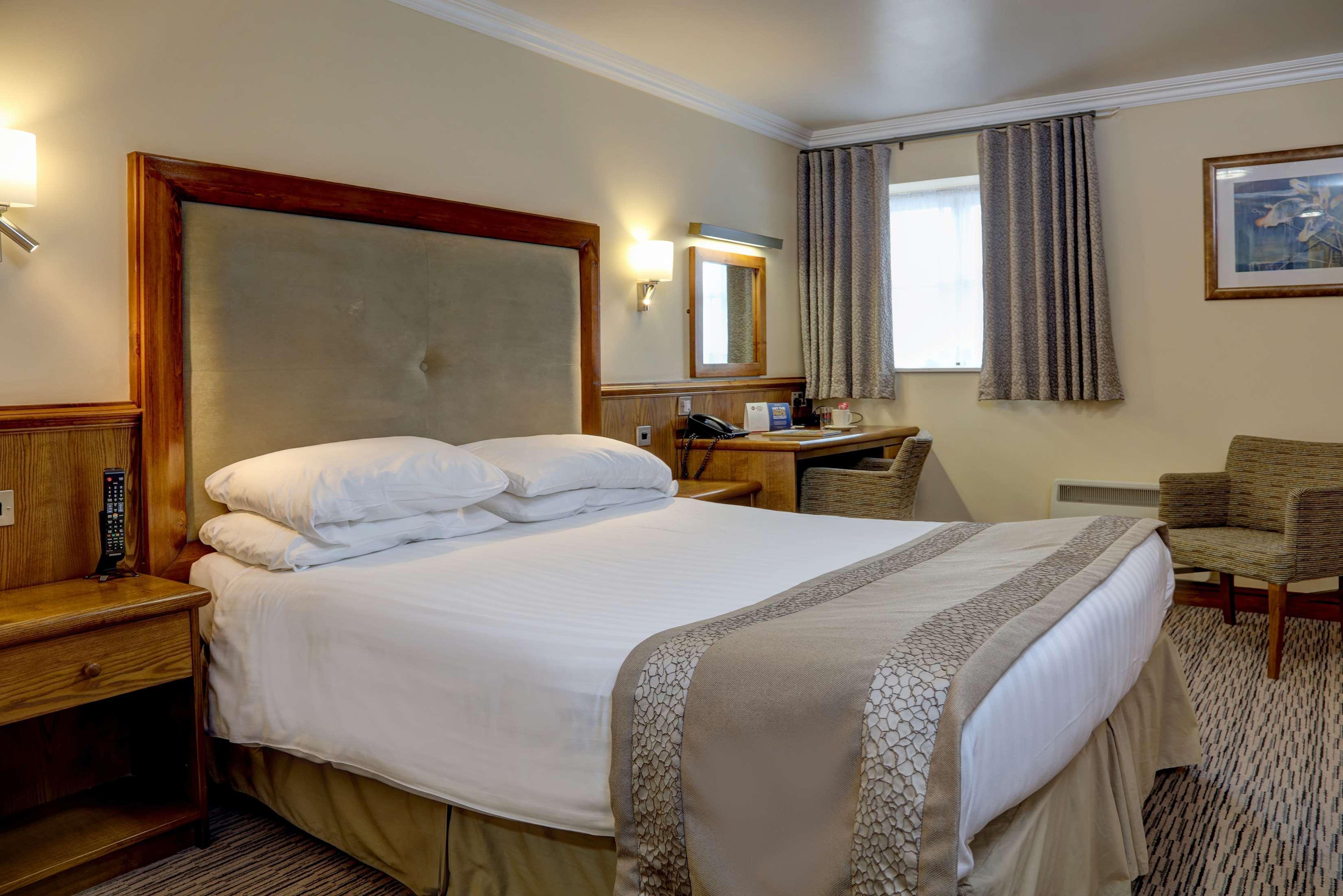 Best Western Plus Pastures Hotel Донкастър Екстериор снимка