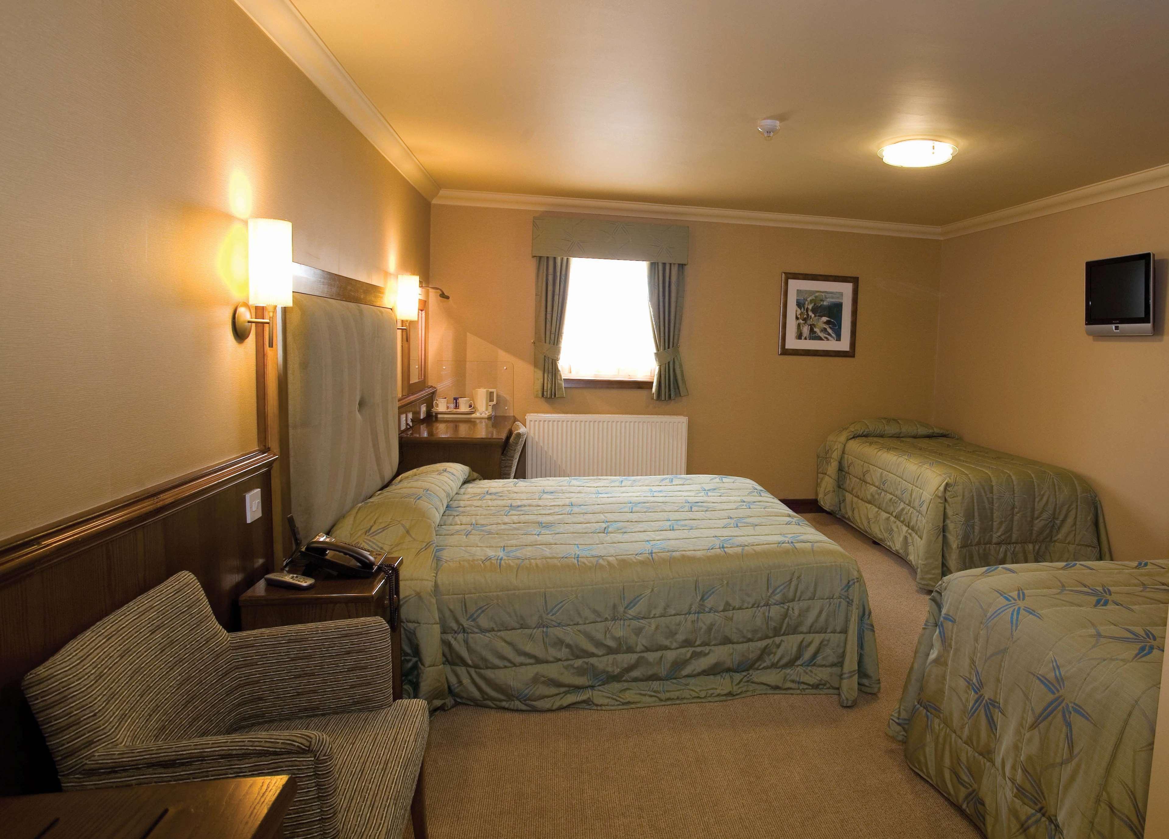 Best Western Plus Pastures Hotel Донкастър Екстериор снимка