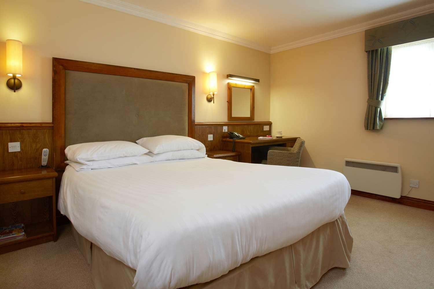 Best Western Plus Pastures Hotel Донкастър Екстериор снимка